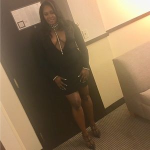 Bebe dress